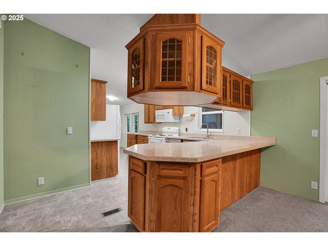 51459 Se Westlake Dr 102, Scappoose, OR 97056