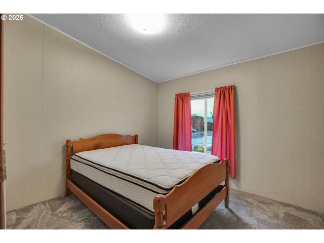 51459 Se Westlake Dr 102, Scappoose, OR 97056