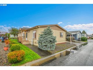 51459 Se Westlake Dr 102, Scappoose, OR 97056