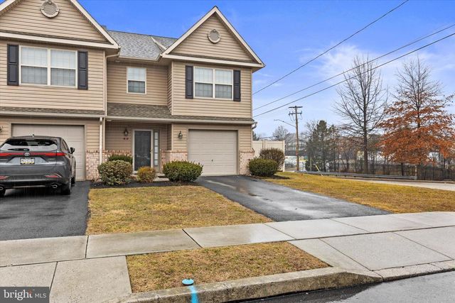 2 BROOK SIDE DRIVE, Carlisle, PA 17013