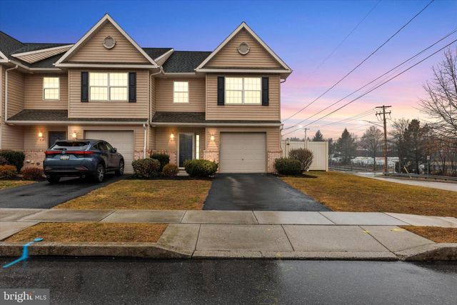 2 BROOK SIDE DRIVE, Carlisle, PA 17013