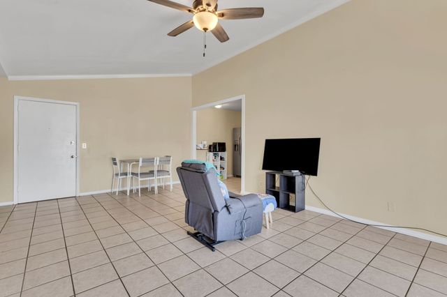 613 Hillsboro Rd Apt D23, Franklin, TN 37064