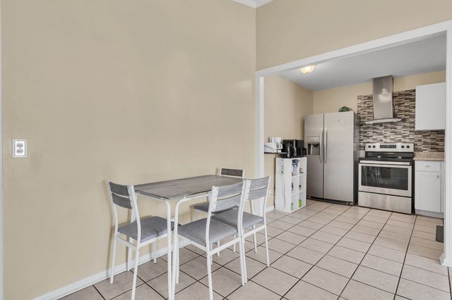 613 Hillsboro Rd Apt D23, Franklin, TN 37064