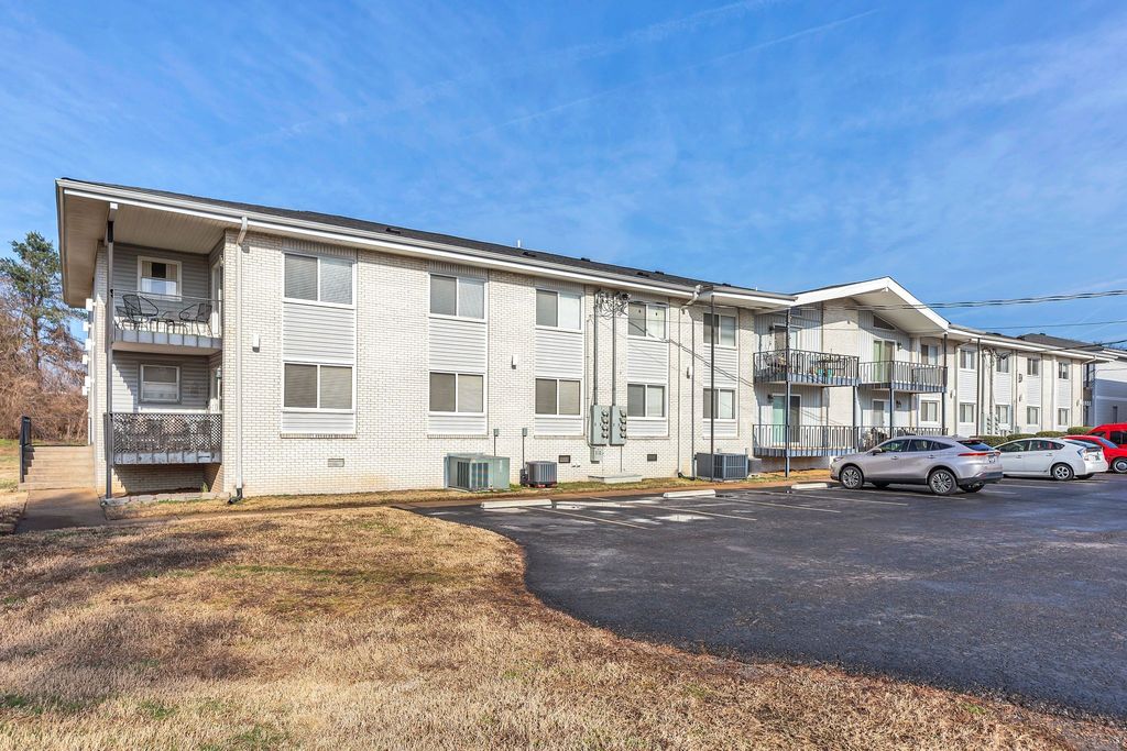 613 Hillsboro Rd Apt D23, Franklin, TN 37064
