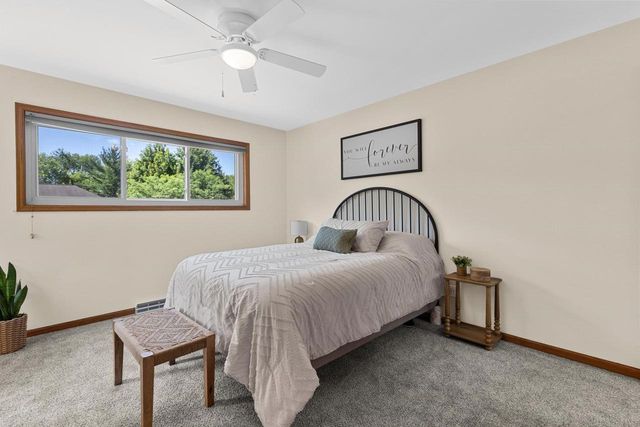 5608 Osborn Drive, Mcfarland, WI 53558