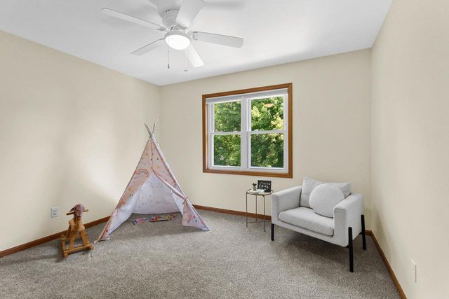5608 Osborn Drive, Mcfarland, WI 53558