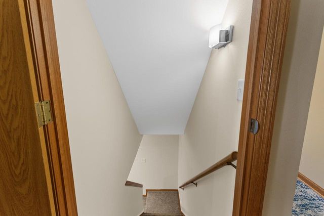 5608 Osborn Drive, Mcfarland, WI 53558