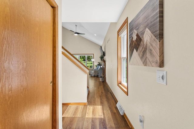 5608 Osborn Drive, Mcfarland, WI 53558