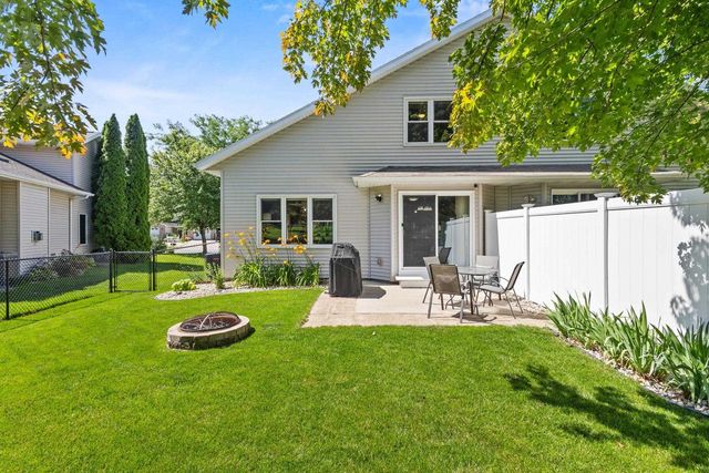 5608 Osborn Drive, Mcfarland, WI 53558