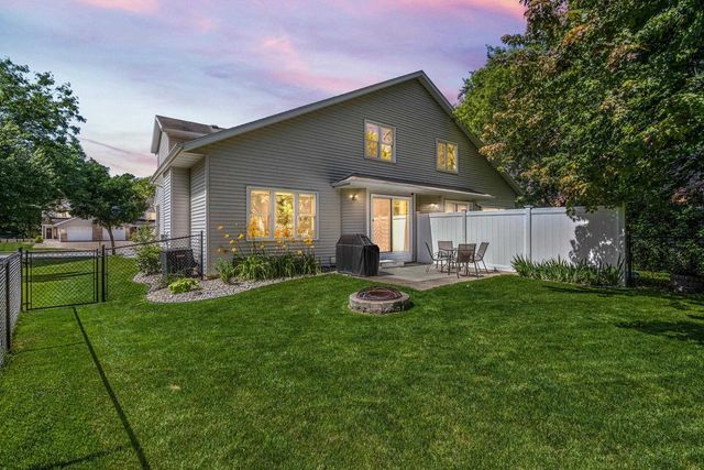 5608 Osborn Drive, Mcfarland, WI 53558