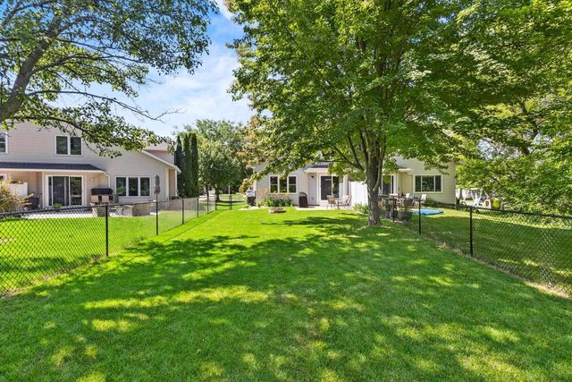 5608 Osborn Drive, Mcfarland, WI 53558