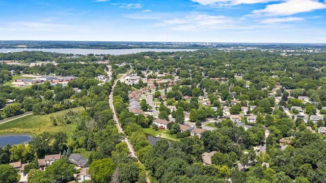 5608 Osborn Drive, Mcfarland, WI 53558