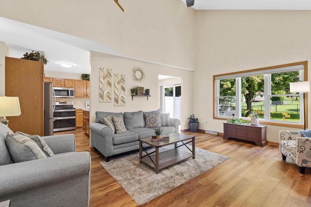 5608 Osborn Drive, Mcfarland, WI 53558