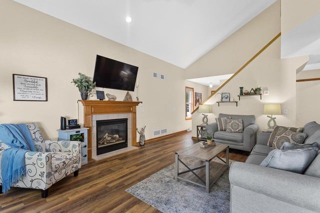 5608 Osborn Drive, Mcfarland, WI 53558
