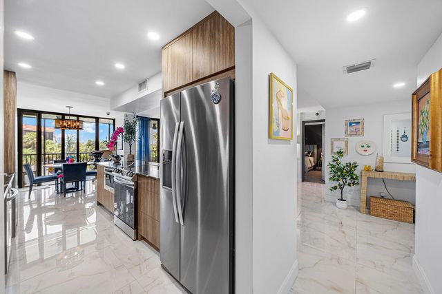 800 Jeffery Street 307, Boca Raton, FL 33487