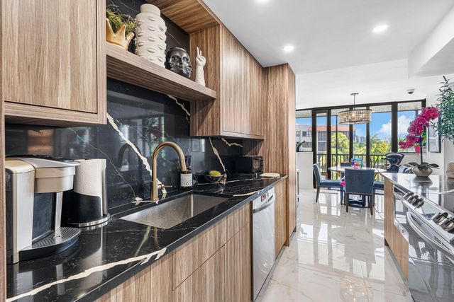 800 Jeffery Street 307, Boca Raton, FL 33487