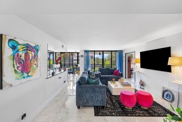 800 Jeffery Street 307, Boca Raton, FL 33487