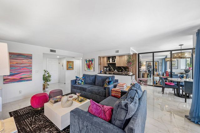 800 Jeffery Street 307, Boca Raton, FL 33487