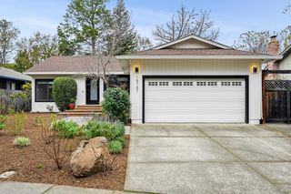 18787 Gillman Dr, Sonoma, CA 95476