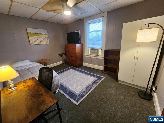 105 Parkview Avenue, Elmwood Park, NJ 07407