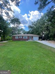 115 Sandy Way Road, Statesboro, GA 30461