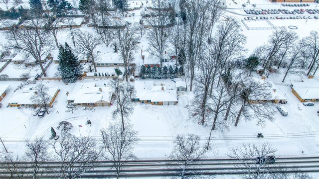 1127 S Brown Street, Jackson, MI 49203