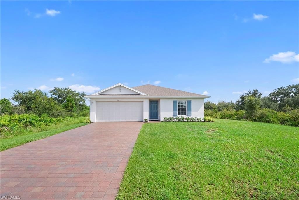 544 Woodview DR, LEHIGH ACRES, FL 33972 — photo 2