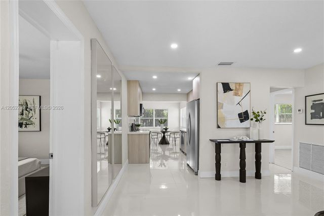 4730 NE 2nd Avenue, Oakland Park, FL 33334