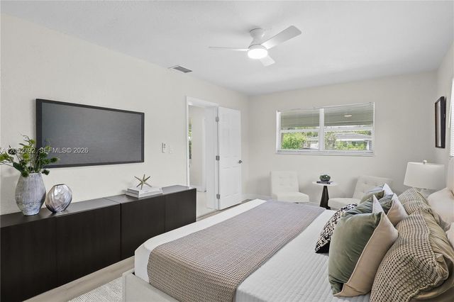4730 NE 2nd Avenue, Oakland Park, FL 33334