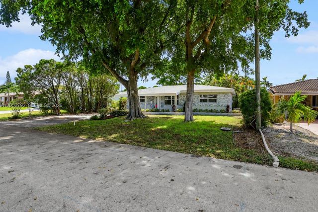 4730 NE 2nd Avenue, Oakland Park, FL 33334
