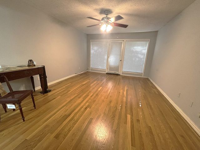 2969 Country Place Circle, Carrollton, TX 75006