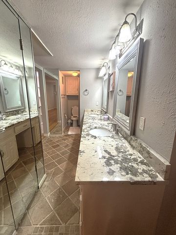 2969 Country Place Circle, Carrollton, TX 75006