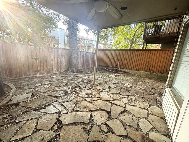 2969 Country Place Circle, Carrollton, TX 75006