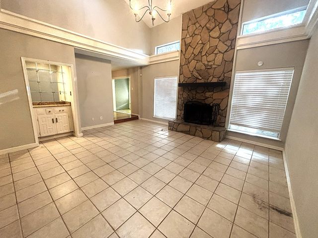2969 Country Place Circle, Carrollton, TX 75006