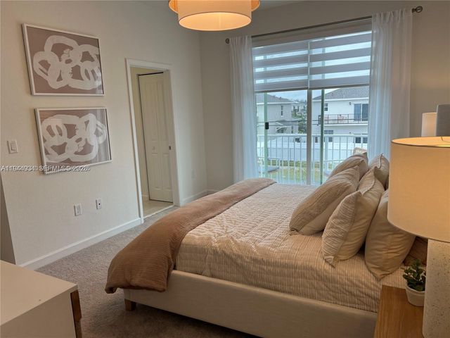 655 SE 13 St, Homestead, FL 33034