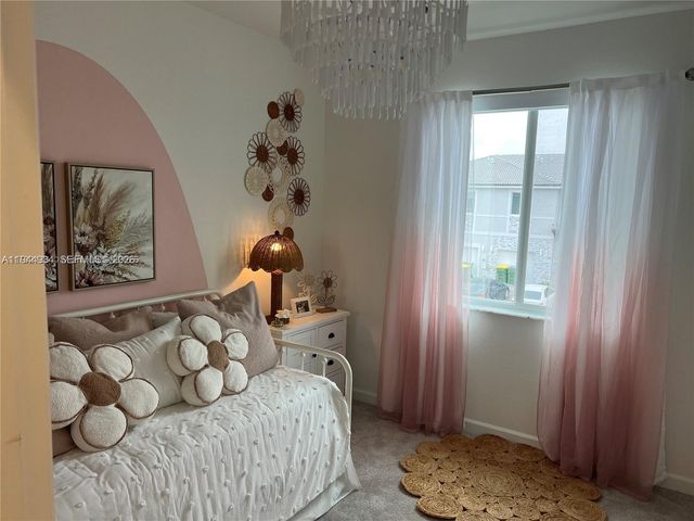 655 SE 13 St, Homestead, FL 33034