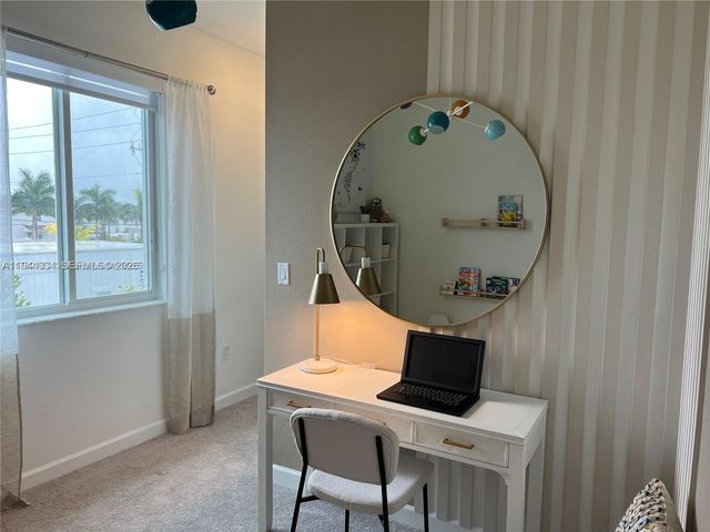 655 SE 13 St, Homestead, FL 33034