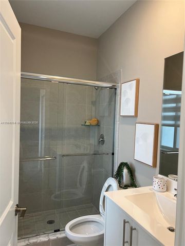 655 SE 13 St, Homestead, FL 33034