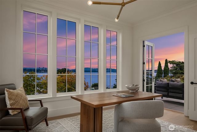 1027 McGilvra Boulevard E, Seattle, WA 98112