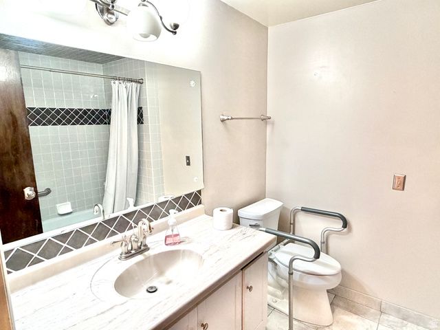 2983 E BANBURY RD, Cottonwood Heights, UT 84121