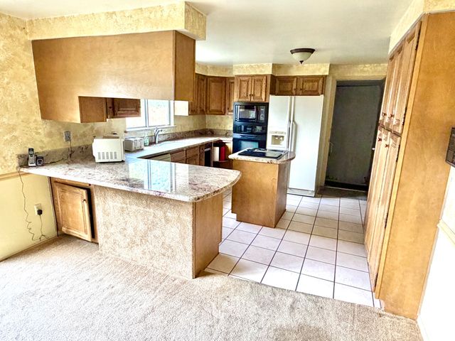 2983 E BANBURY RD, Cottonwood Heights, UT 84121