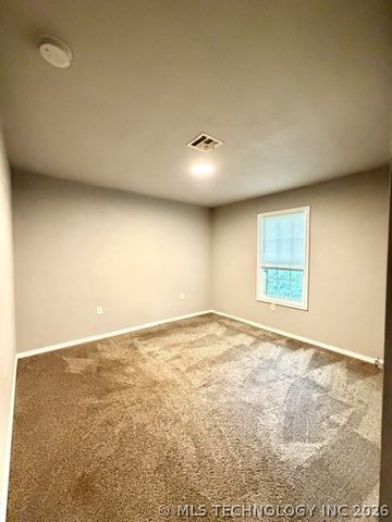 2326 N Atlanta Place, Tulsa, OK 74110