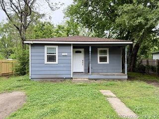 2326 N Atlanta Place, Tulsa, OK 74110