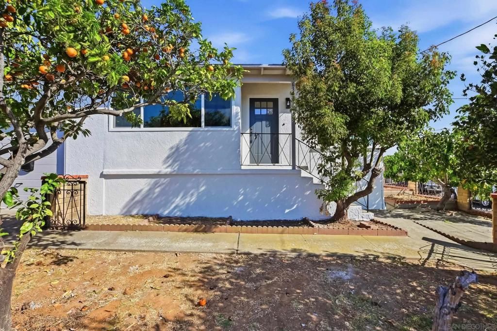 Image 1 of property listing at 6121 Cumberland St, San Diego, CA 92139