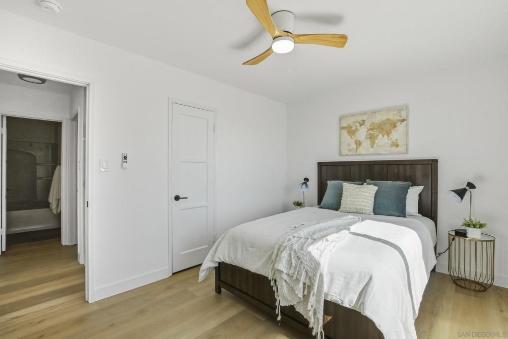 Image 13 of property listing at 6121 Cumberland St, San Diego, CA 92139