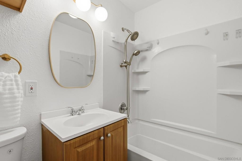 Image 14 of property listing at 6121 Cumberland St, San Diego, CA 92139