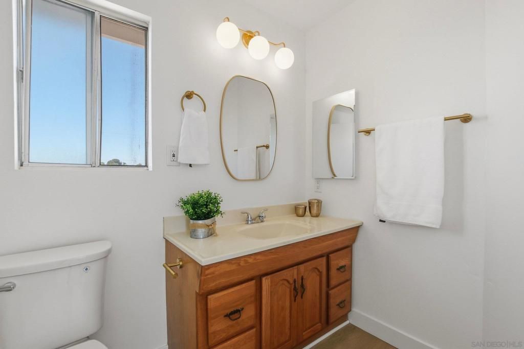 Image 22 of property listing at 6121 Cumberland St, San Diego, CA 92139