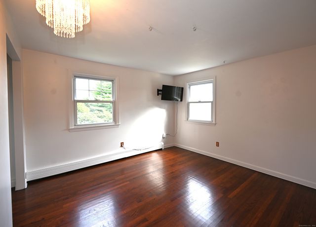 124 Holly Hill Drive, Montville, CT 06382