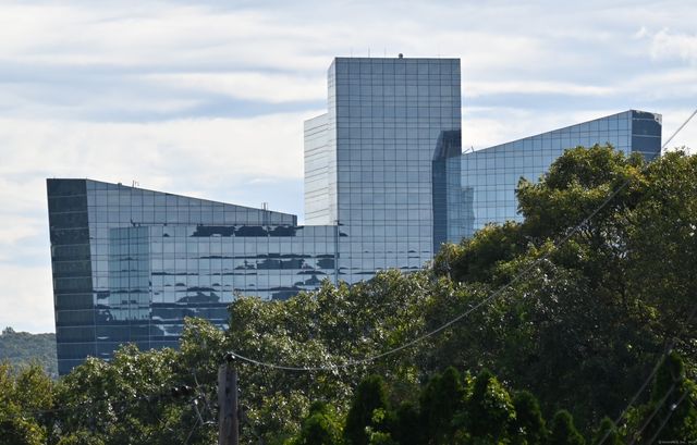 124 Holly Hill Drive, Montville, CT 06382