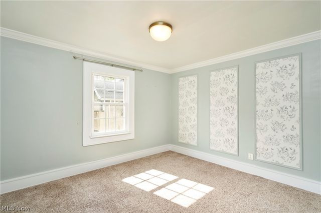 1576 W Exchange Street, Akron, OH 44313